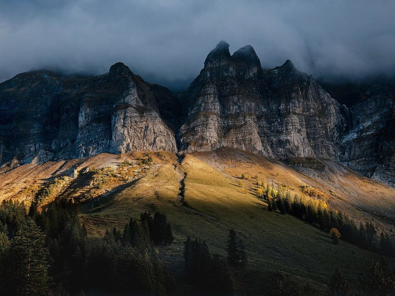 Best Mountain Passes to Hike